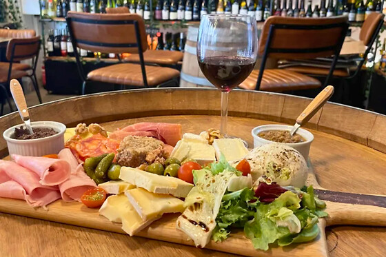 Dégustation de vins & planche du terroir à Paris 10ème  - Dégustation Prestige