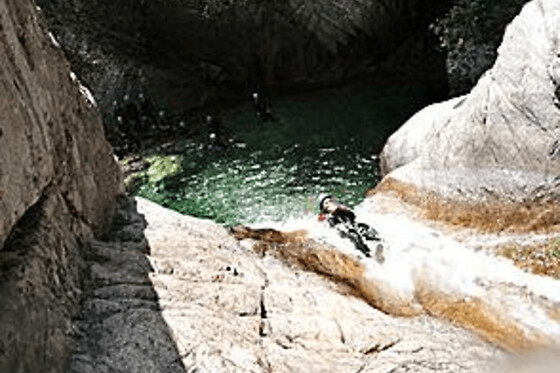Canyoning dans le canyon de Pulischellu