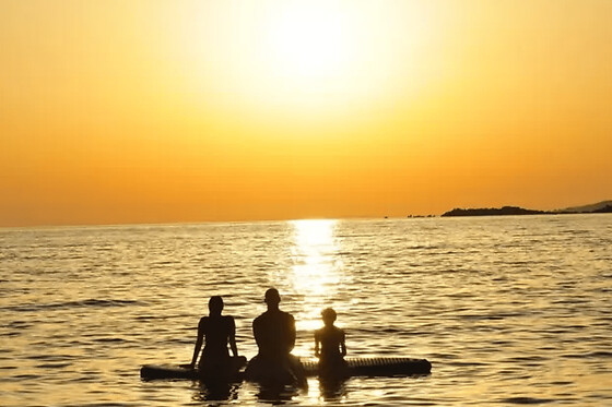Balade sunset paddle et snorkeling à Saint-Florent (20)