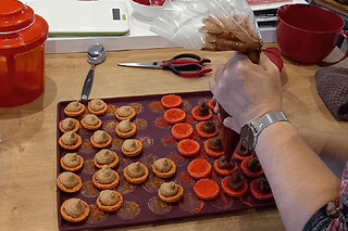Atelier pâtisserie spécial macarons à Lorleau (27)