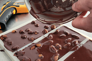 Atelier fabrication de tablette en chocolat bio aux Lilas (93)
