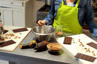 Atelier fabrication de tablette en chocolat bio aux Lilas (93)