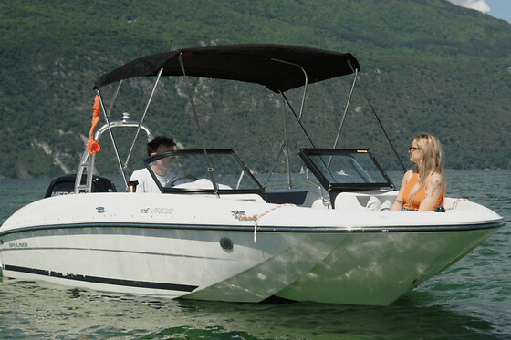 Location de bateau avec permis 8 p. Port de Mémard Aix-les-Bains