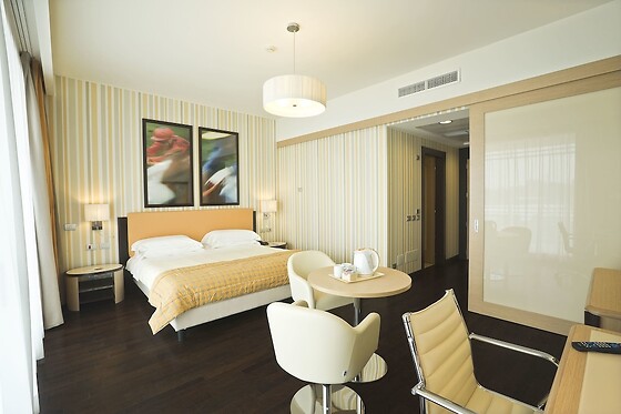 Online Booking EPS - photo 0