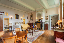 Chateau d'Estrac