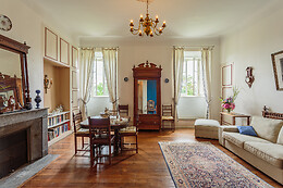 Chateau d'Estrac