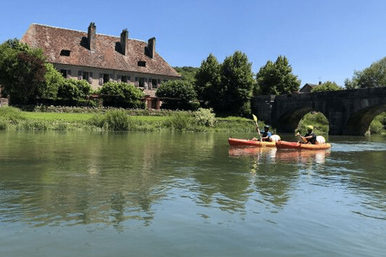 Location de canoë-kayak à Quingey (25) - Parcours 12 km - Adulte - Canoë simple