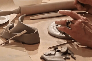 Atelier créatif de sculpture argile à la Fondation Cherqui (93)