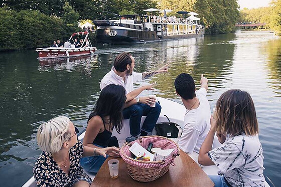 Location de bateau électrique (7 pers. max) à Lille - Location Scoop 1 heure