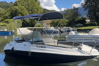 Location de bateau sans permis 5 p. Port de Mémard Aix-les-Bains