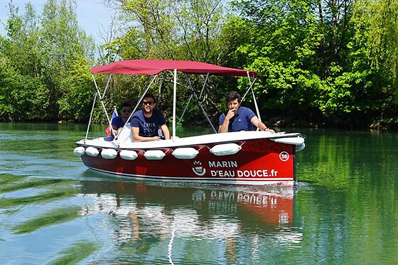 Location de bateau électrique (9 pers.) à Meaux (77) - Location Elite 1 heure