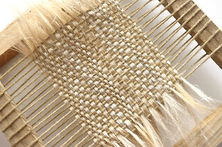 Tissage de fibres naturelles sur cadre (81)
