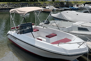 Location de bateau sans permis 4 p. Port de Mémard Aix-les-Bains