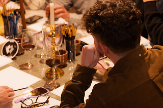 Atelier initiation à la peinture au vin rouge à Bordeaux (33)