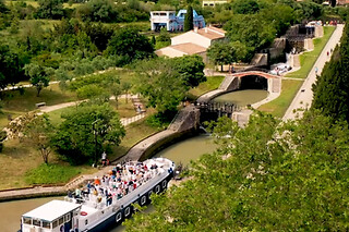 Croisière à la découverte des 9 écluses de Fonseranes pour deux - Les Bateaux du Midi - Béziers (34)