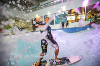 Surf indoor - City Surf Park - Décines-Charpieu (69)