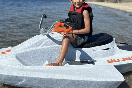 Location de Jet-ski électrique pour enfants à Barcarès (66)