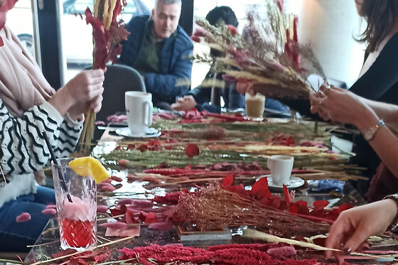 Atelier bouquet en fleurs séchées à Strasbourg (67) - Tarif duo - parent/enfant