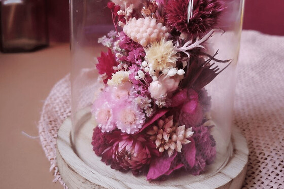Atelier mini cloche de fleurs séchées à Pornichet (44)