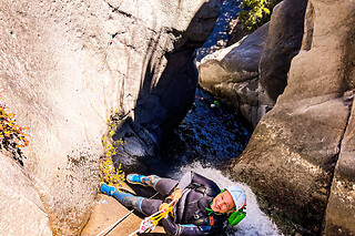 Canyoning dans le canyon de Fleur jaune à Cilaos (97)