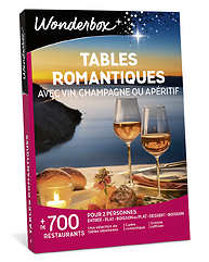 Tables romantiques avec vin, champagne ou apéritif