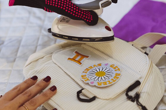 Atelier customisation d'un accessoire textile à Paris 5ème - Trousse ou Tote bag avec 3 patchs