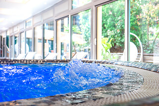 Massage du corps, accès à l'espace détente et à la piscine, et un brunch en duo à l'Hôtel Vitalparc hôtel & Spa – The Originals Collection à Lacanau (33)