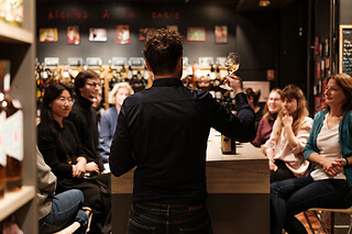 Soirée d'initiation à la dégustation de vin pour deux chez Le Vin qui Parle à Paris (75011)