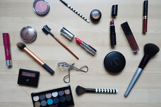 Cours de maquillage par une professionnelle à Val d'Oingt (69)