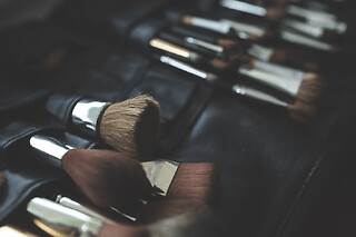 Cours de maquillage par une professionnelle à Val d'Oingt (69)