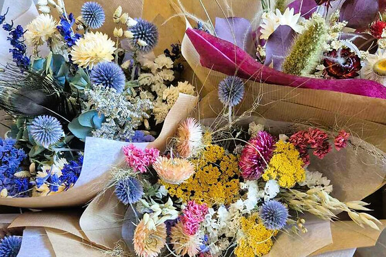 Atelier création d'un bouquet en fleurs séchées à Laval (53)