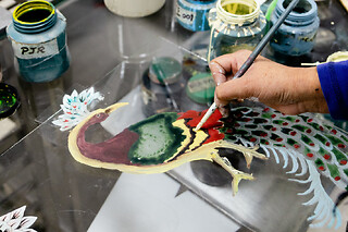Atelier de fixé sous verre à Paris 19ème