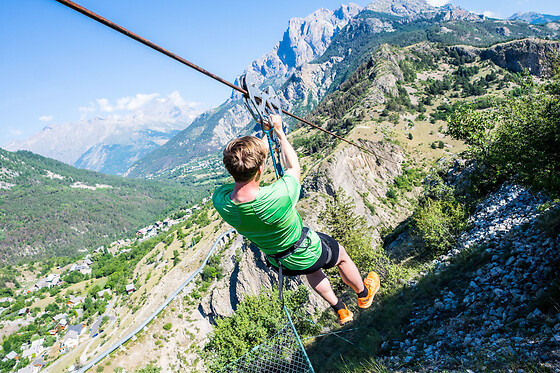 Via Ferrata & Tyrolienne géante dans les Gorges de la Durance