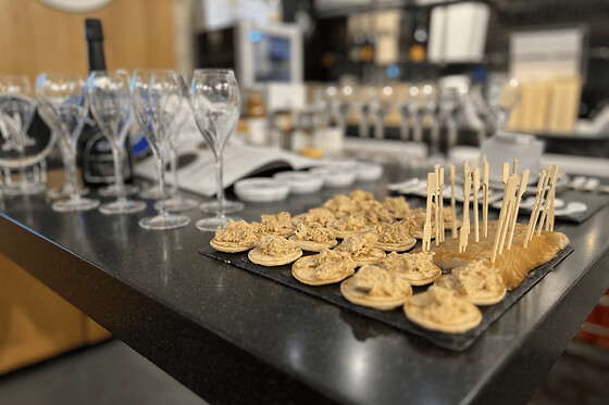 Atelier dégustation & initiation au Caviar à Paris 6ème