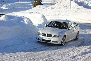 Conduite sur glace - Circuit de l'Éclose - Huez (38)