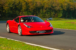 Découverte Ferrari 458 Italia (3 tours) sur le Circuit de Croix-en-Ternois (62)