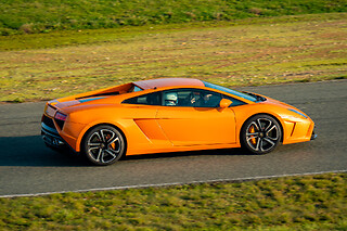 Découverte Lamborghini Gallardo LP-560 (4 tours) sur le Circuit de Nogaro (2.2km)