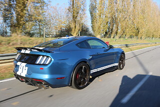 Découverte Ford Mustang Shelby GT500 (4 tours) sur le Circuit de Nogaro (2.2km)