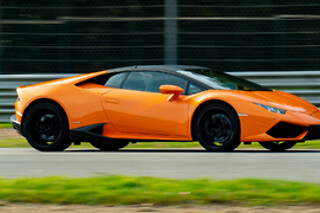 Pilotage Lamborghini Huracan (4 tours) sur le Circuit de Nogaro (2.2km)