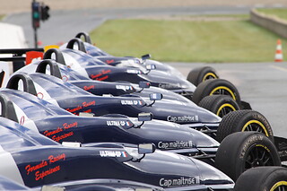 Stage de pilotage en monoplace Renault - Ultima GP - Circuit de Lohéac (35)