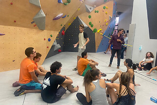 Initiation à l'escalade adulte à Saint-Germain-en-Laye (78)