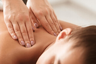 Massage Aux Huiles Essentielles à Paris 9ème - 30 Min