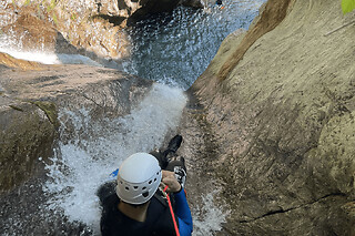 Canyoning sportif au canyon de Bénétant près de La Plagne (73)