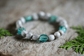 Atelier bracelet en pierres naturelles à Bordeaux (33)
