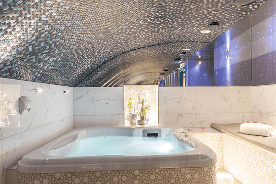 Spa,  sauna & hammam privatif à l'hôtel Secret de Paris**** 9ème
