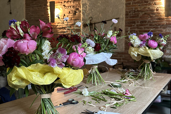 Atelier création d'un bouquet de fleurs fraiches à Toulouse (31)