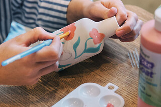 Atelier peinture sur céramique à Ville d'Avray (92)