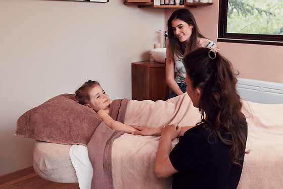 Massage Complicité maman/enfant à Saint-Geoire-en-Valdaine (38)