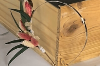 Atelier couronne de Tête en fleurs séchées à Paris 12ème - Tarif parent/enfant