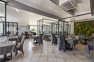 Séjour pour 2 à l'Élégance Suites Hôtel**** au Bois-Plage-en-Ré (17)